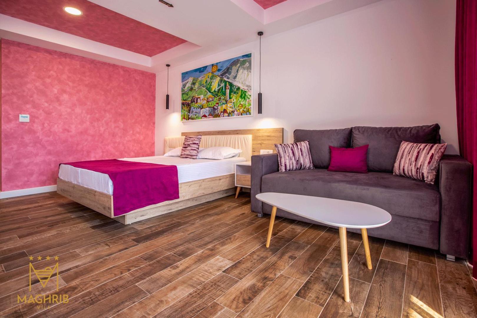 Maghrib Hotel Улцинь Экстерьер фото
