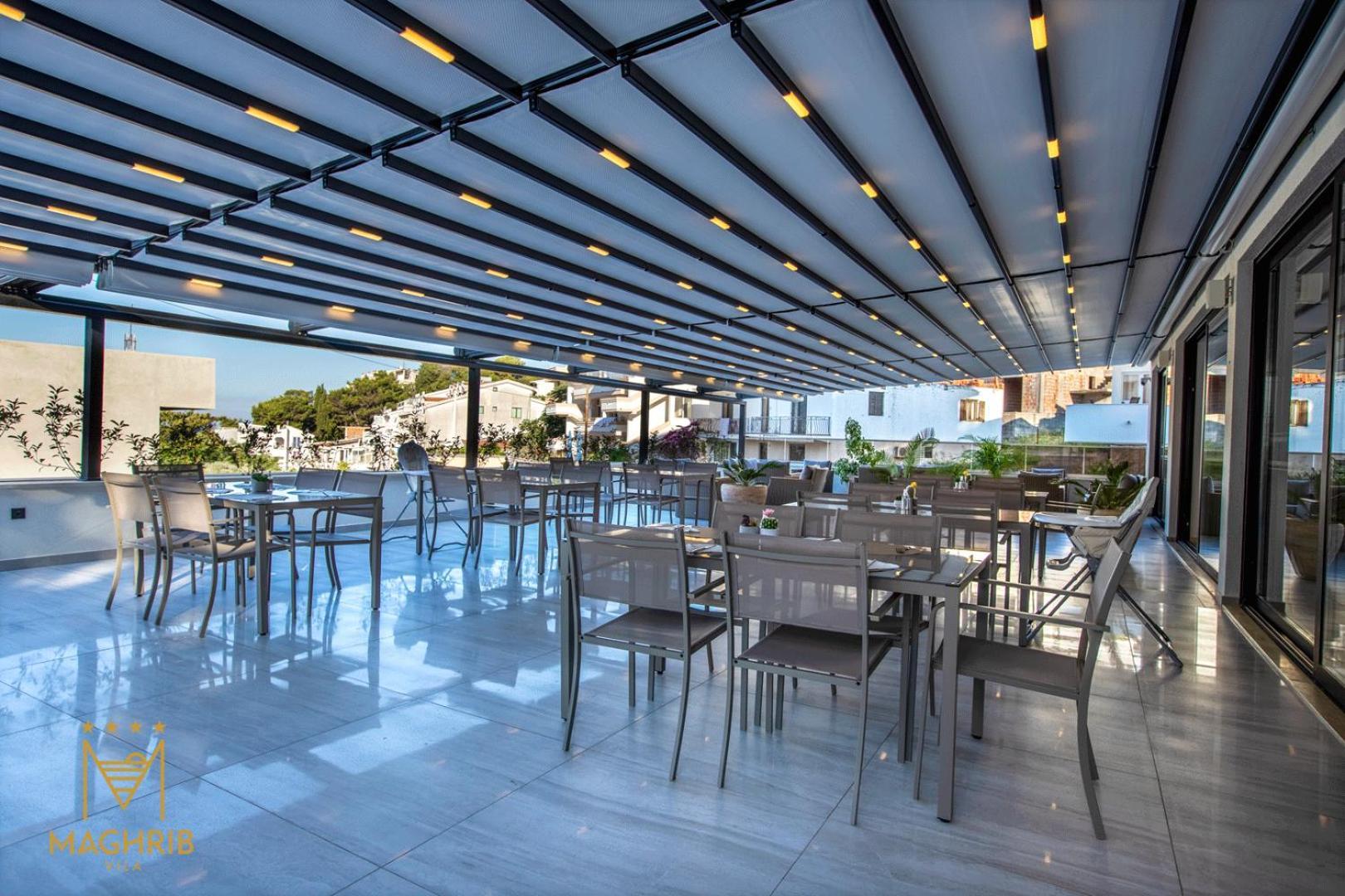 Maghrib Hotel Улцинь Экстерьер фото