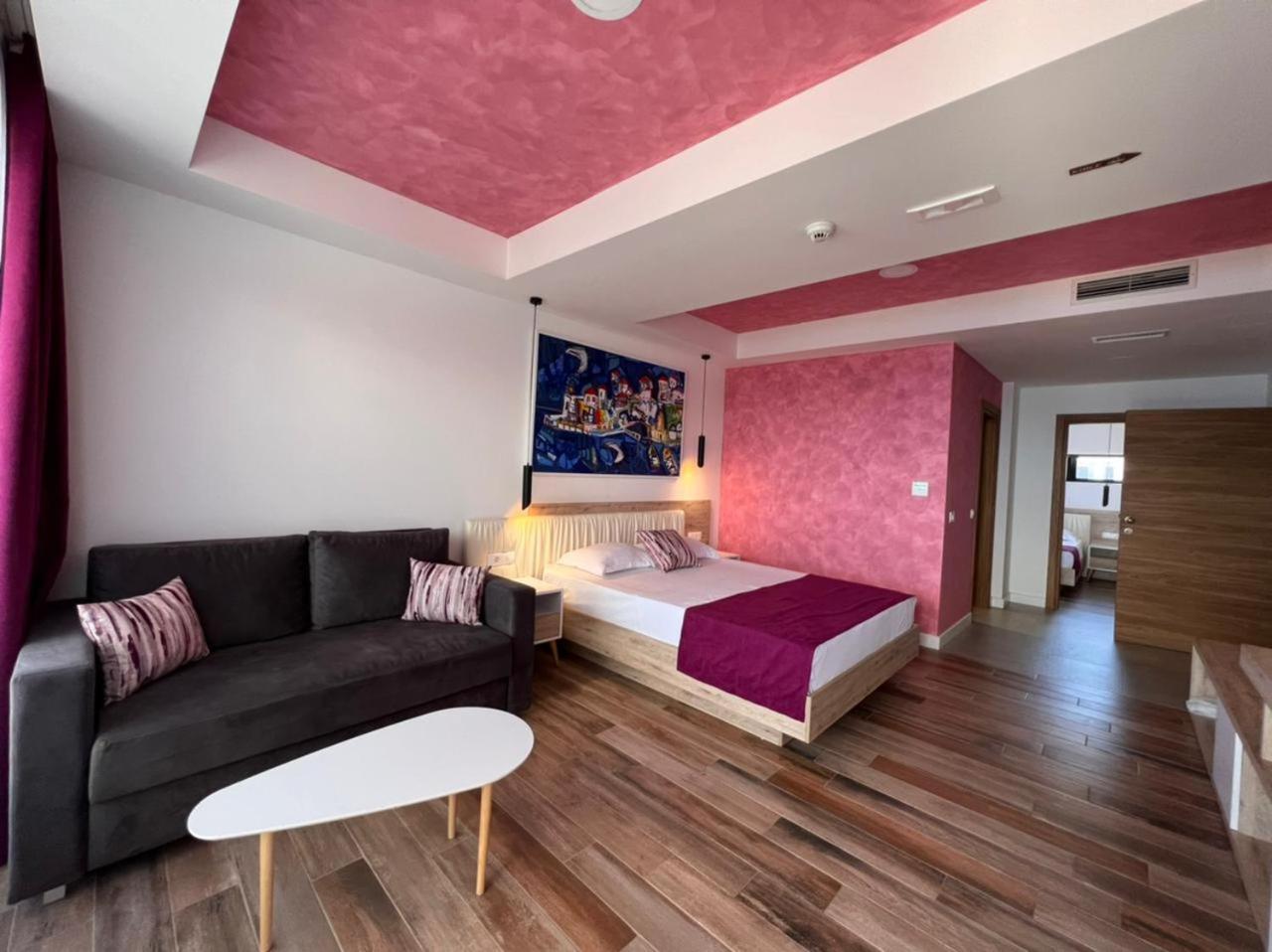 Maghrib Hotel Улцинь Экстерьер фото